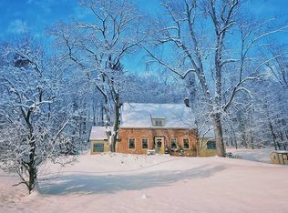 22 Schermerhorn Rd, Schenectady, NY 12306