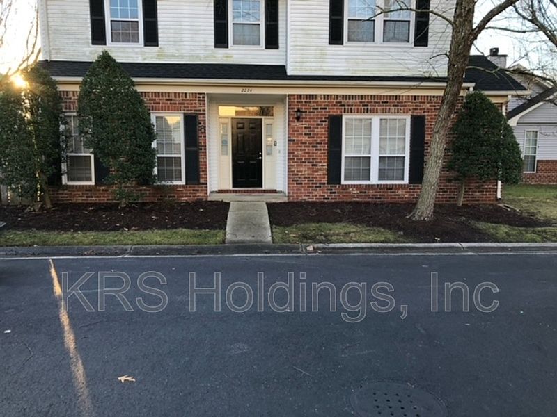 1st image of 2274 Kings Creek Ln