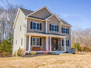 80 Avalon Dr, Attleboro, MA 02703