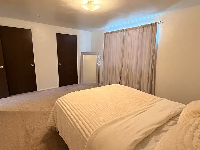 2 big closets in Primary bedroom