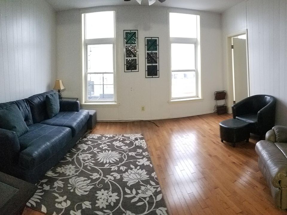 1st image of 1553 W Chicago Ave #2