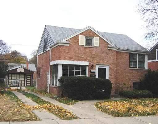 1st image of 8927 N Marmora Ave
