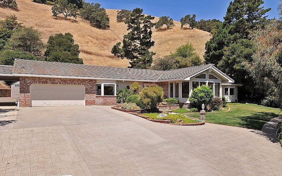 17745 John Telfer Dr, Hill, CA 95037 Zillow