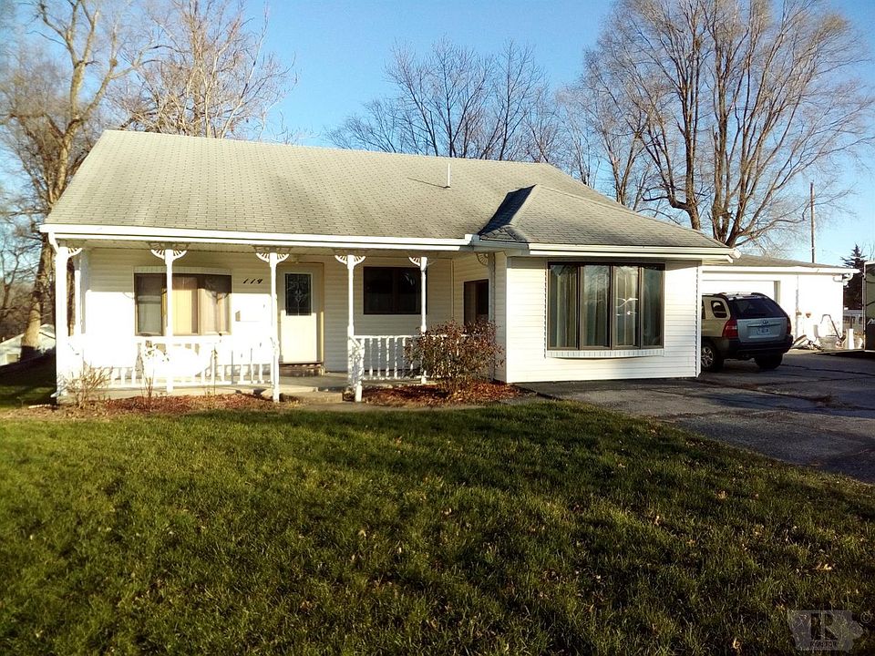 1st image of 114 S Foster Ave