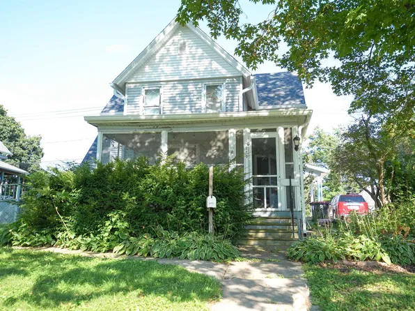 270 N Monroe St, Waterloo, WI 53594