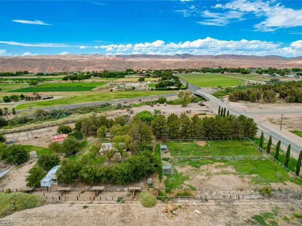1475 Gubler Ave, Moapa Valley, NV 89021