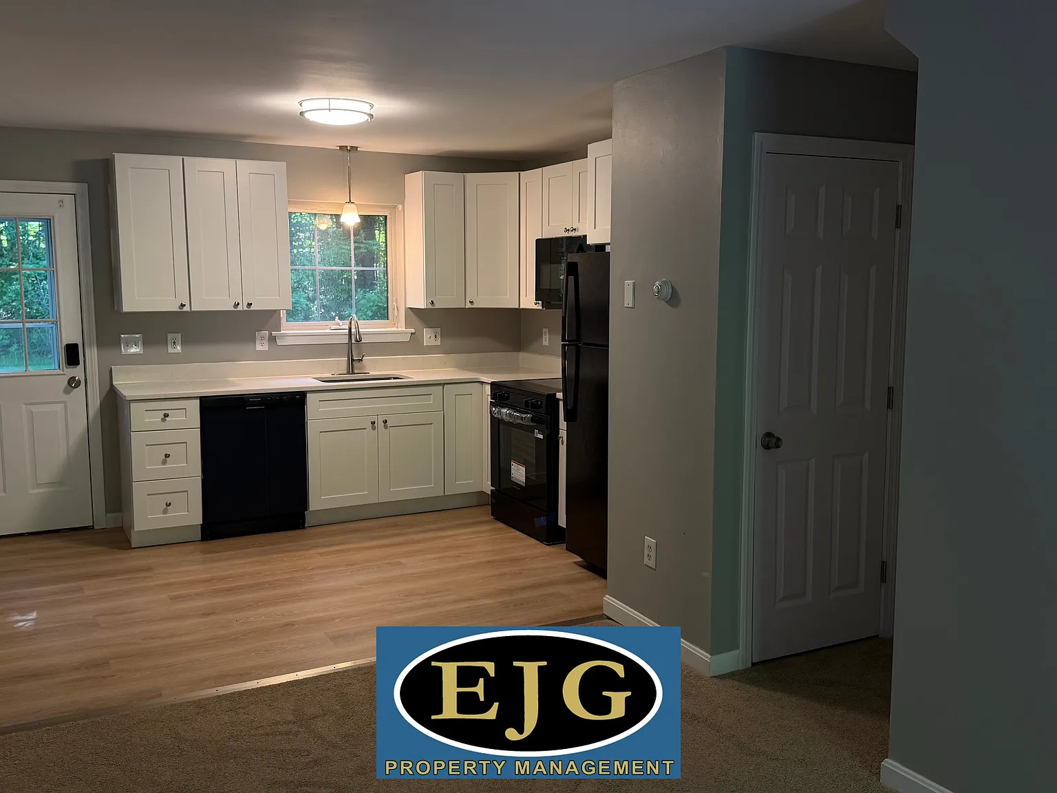 2 bed, $2,600 — Photo 2
