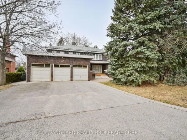 313 Firglen Rdg, Vaughan, ON L4L 1N6