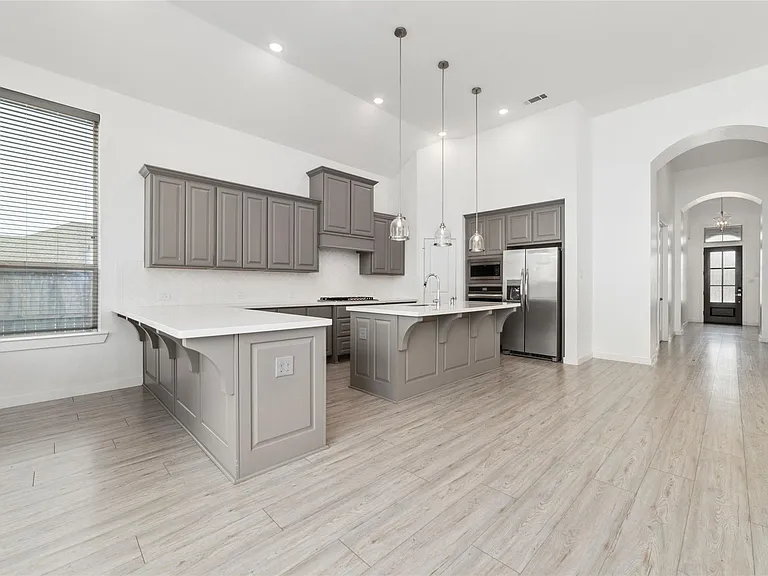 7315 Camden Crestwood Way — Photo 11