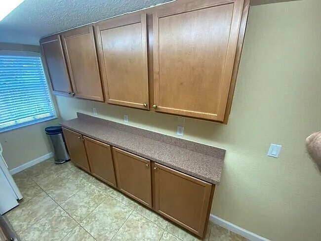 135 NW 5th Ave #3 — Photo 13