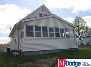 5101 S 40th St, Omaha, NE 68107