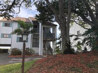813 Bahia Del Sol Dr UNIT B, Ruskin, FL 33570