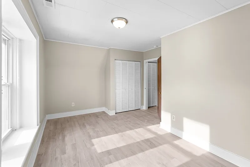 1 bed, 1.0 bath, 479 sqft, $1,200 — Photo 3