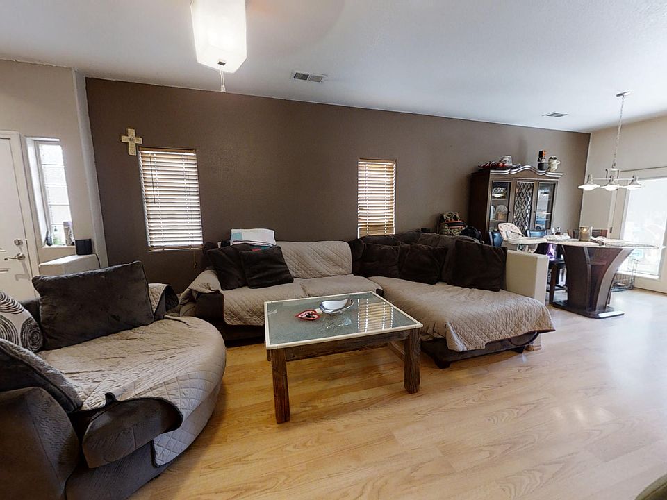1st image of 5709 Valle Alegre Pl NW