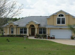 8834 De Sousa Ct, Groveland, FL 34736