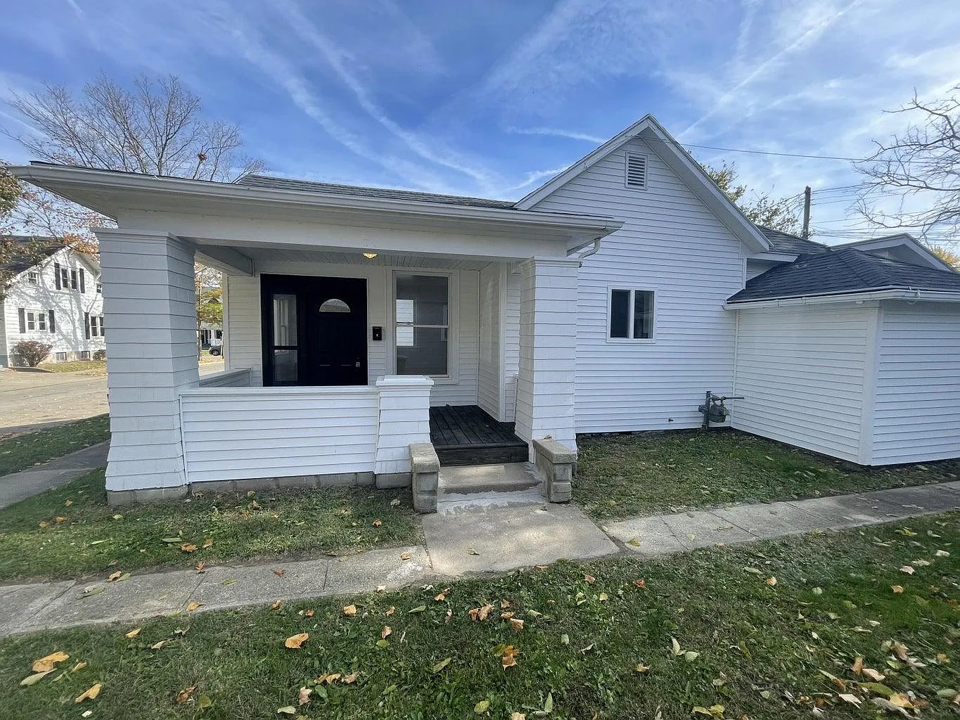 2 bed, 812 sqft, $1,050 — Photo 2