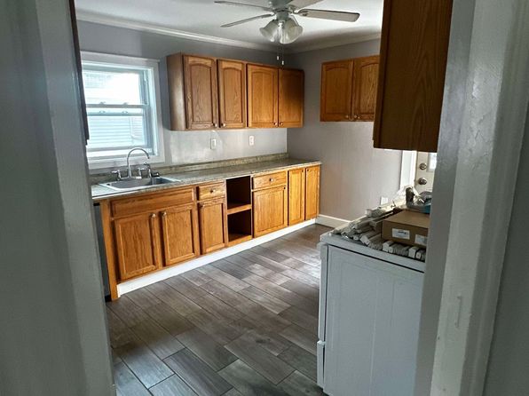 (undisclosed Address), Westbrook, ME 04092
