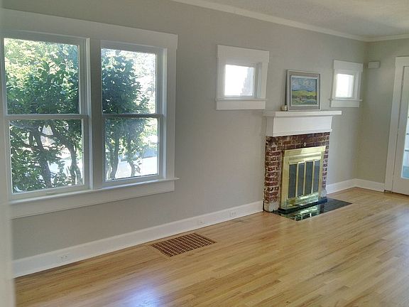 3rd image of 4553 NE 26th Ave