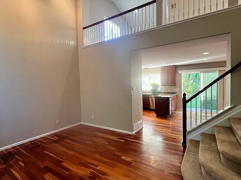 15970 Hedgeway Dr — Photo 22