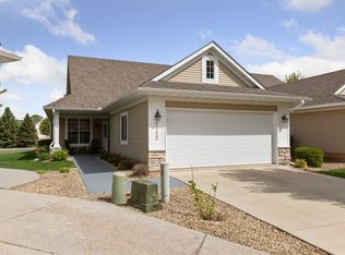 1122 Woodland Dr, Hastings, MN 55033