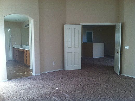 1st image of 36561 W Bilbao St