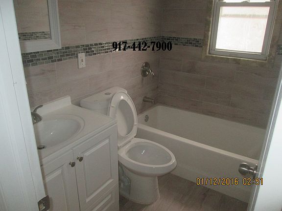 2nd image of 15052 116th Ave