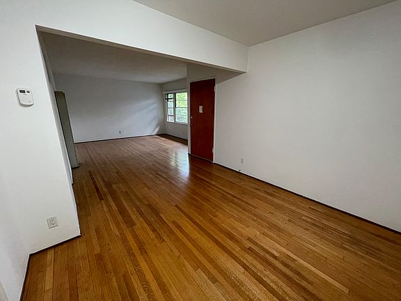 2nd image of 2512 Montana Ave #7