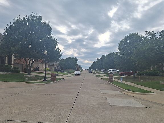 4th image of 3732 Bella Vista Dr