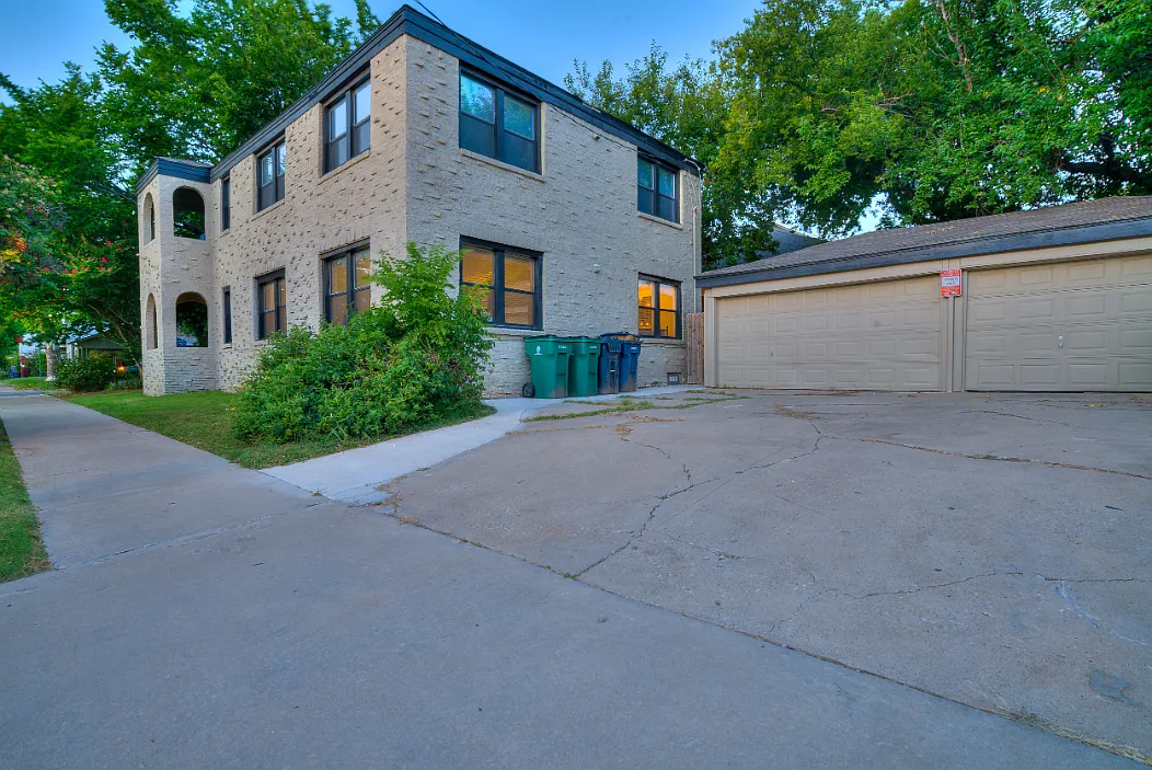 Building Photo - 1628 NW 17th St #1