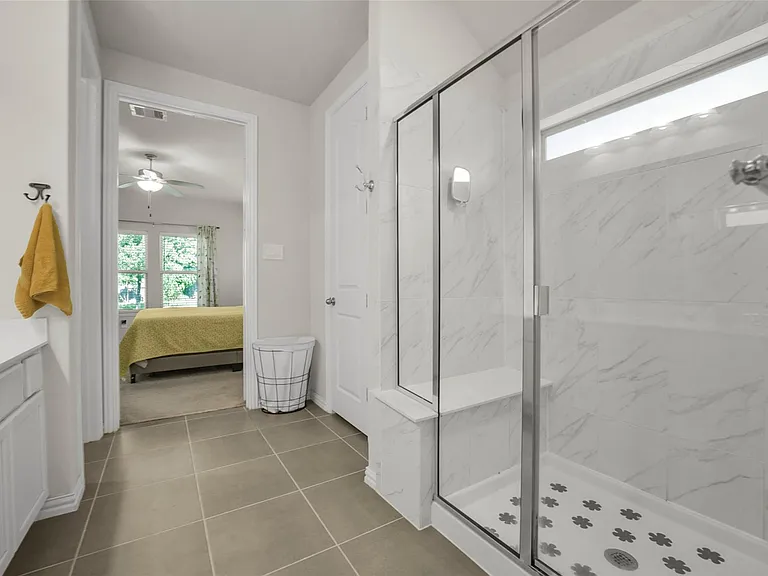 221 Woods Rose Ct — Photo 22