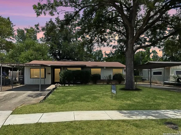 351 Astoria, San Antonio, TX 78220