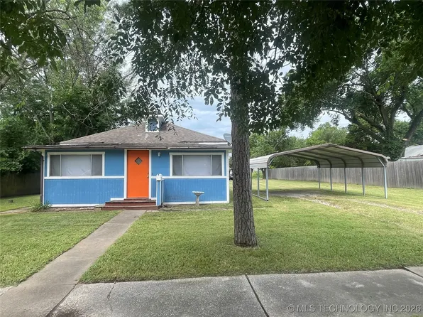 428 S Hickory St, Nowata, OK 74048