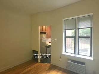 Rented by Manhattan Connection