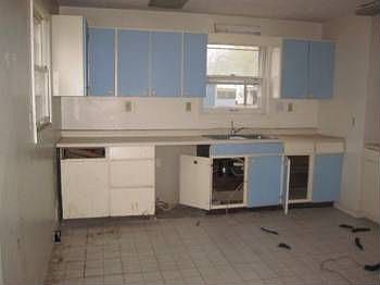 4th image of 3481 Oliver Ave