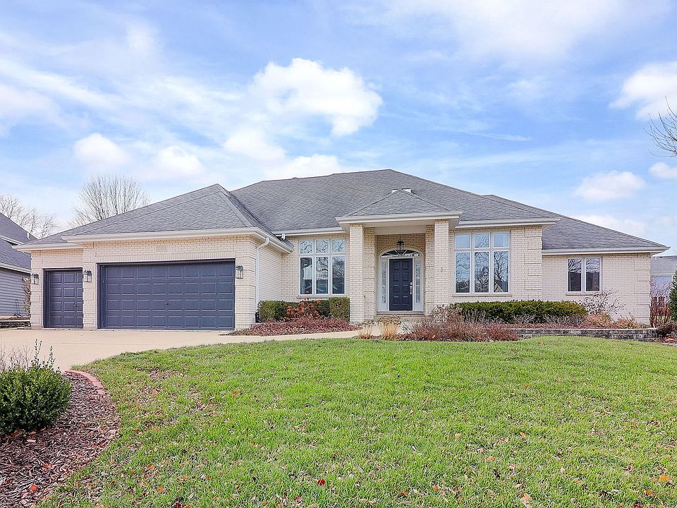 1st image of 1020 Cherrywood Ln