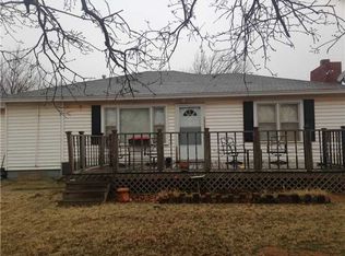 15906 Fishmarket Rd, McLoud, OK 74851