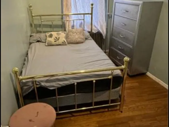 (undisclosed Address), Bronx, NY 10468