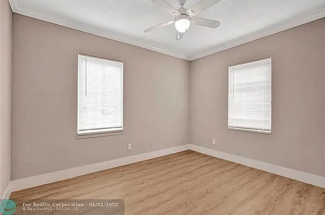 819 SW 10th Ter — Photo 22