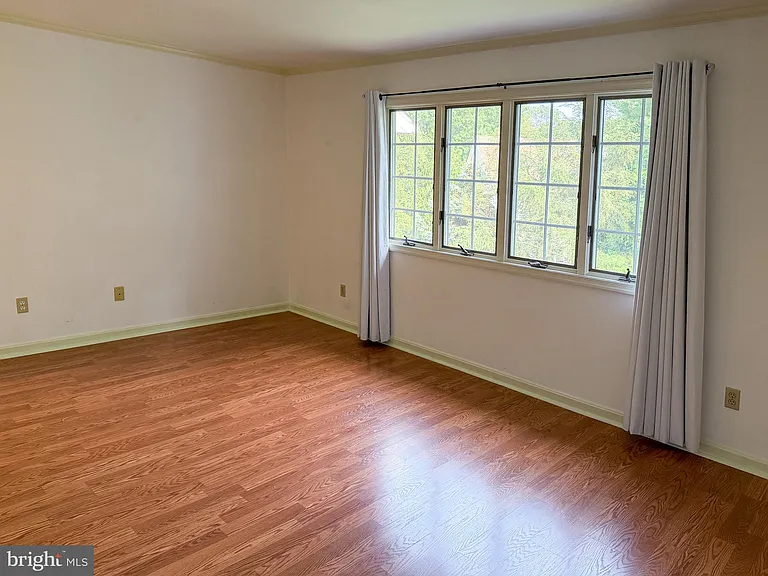 4732 Weatherhill Dr — Photo 10