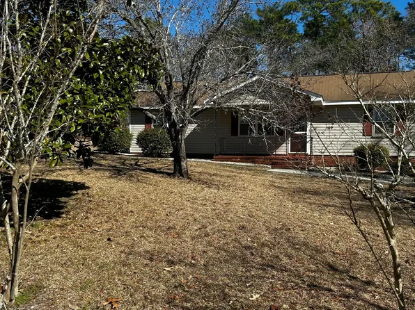 312 Sorin Cir, Elloree, SC 29047