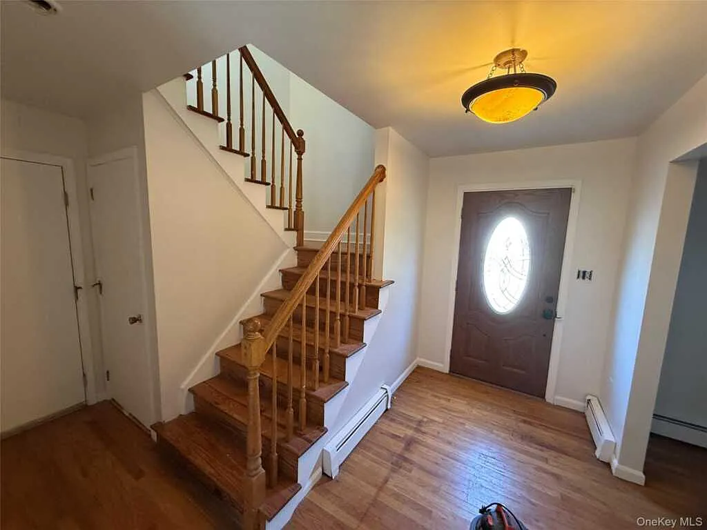 24 Wood Street, Poughkeepsie, NY 12603 — Photo 3