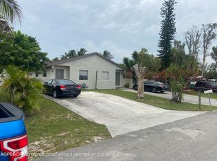 1705 Barbarie Ln, West Palm Beach, FL 33417