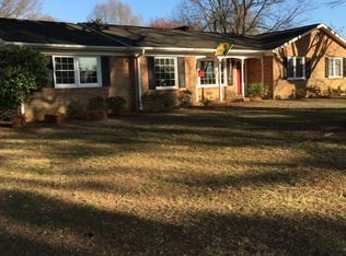 2391 Dianne Ave, Winston Salem, NC 27106