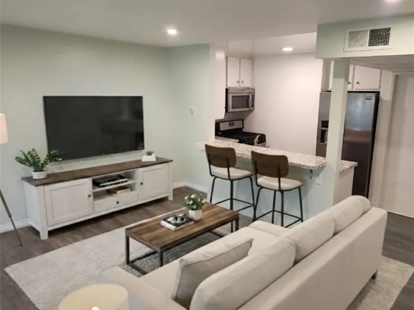 7150 Carlson Cir Unit 65, Canoga Park, CA 91303