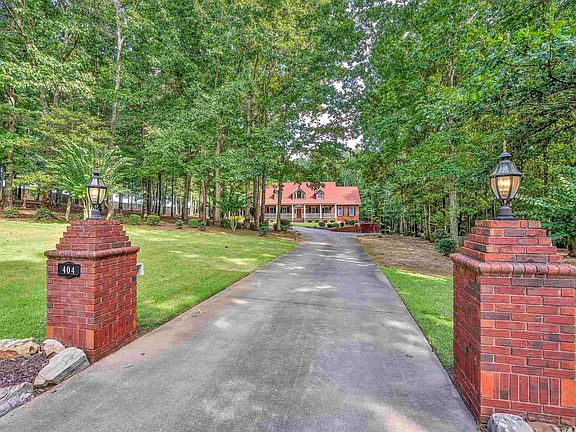 2nd image of 404 Raes Creek Dr