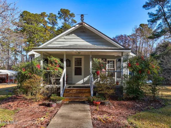 315 S Stringfield Street, Atkinson, NC 28421
