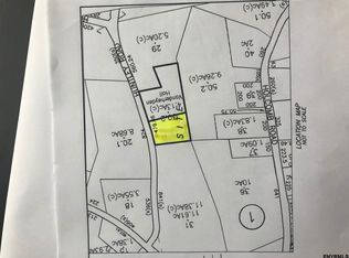 121 Huntley Rd, Averill Park, NY 12018