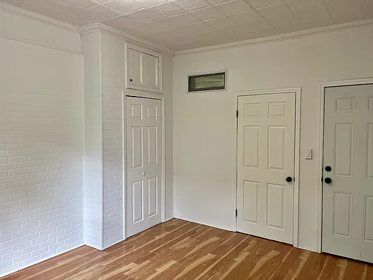 Rented by Brick&Mortar | media 30