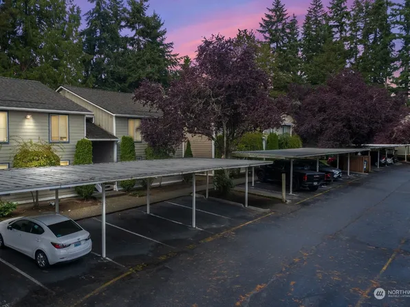 20032 66th Place W #B1, Lynnwood, WA 98036
