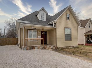 1022 W Lynn St, Springfield, MO 65802